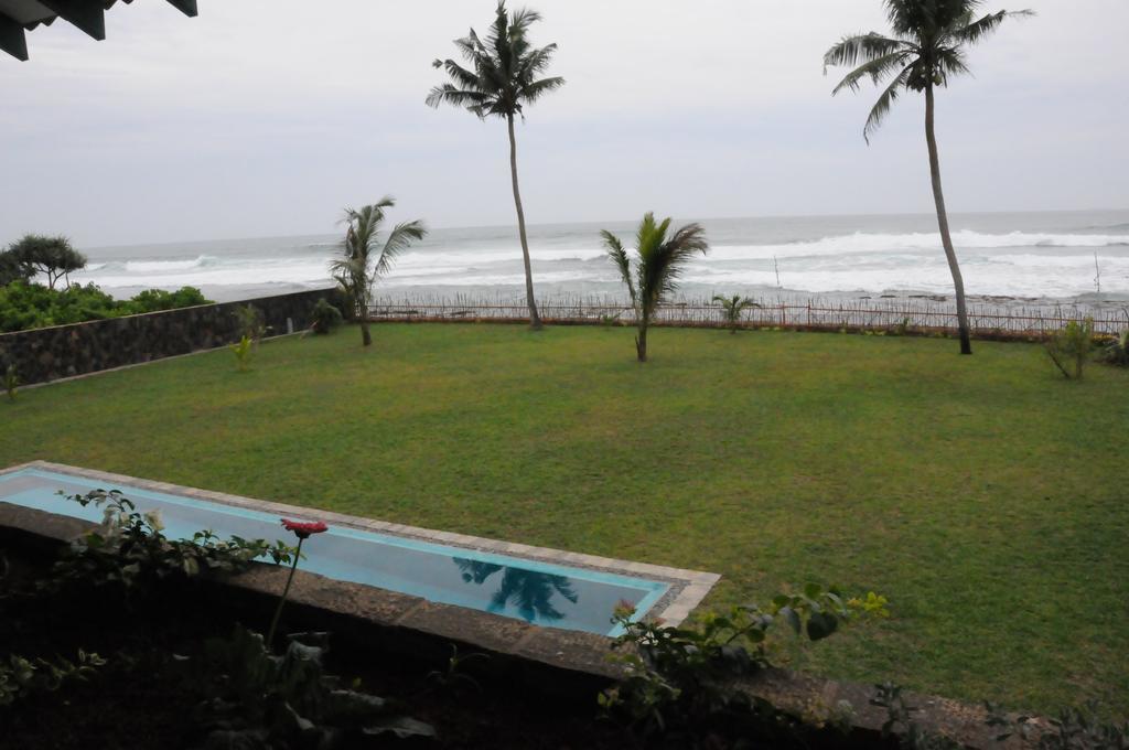 Villa Atulya At Ocean'S Edge ミリッサ エクステリア 写真