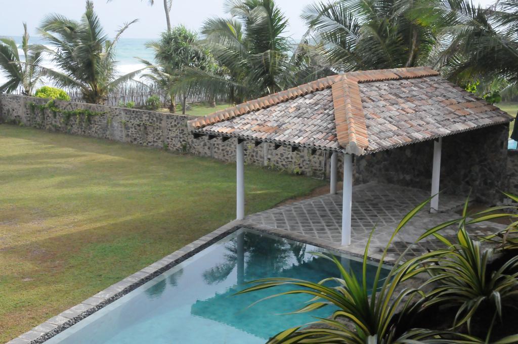 Villa Atulya At Ocean'S Edge ミリッサ エクステリア 写真